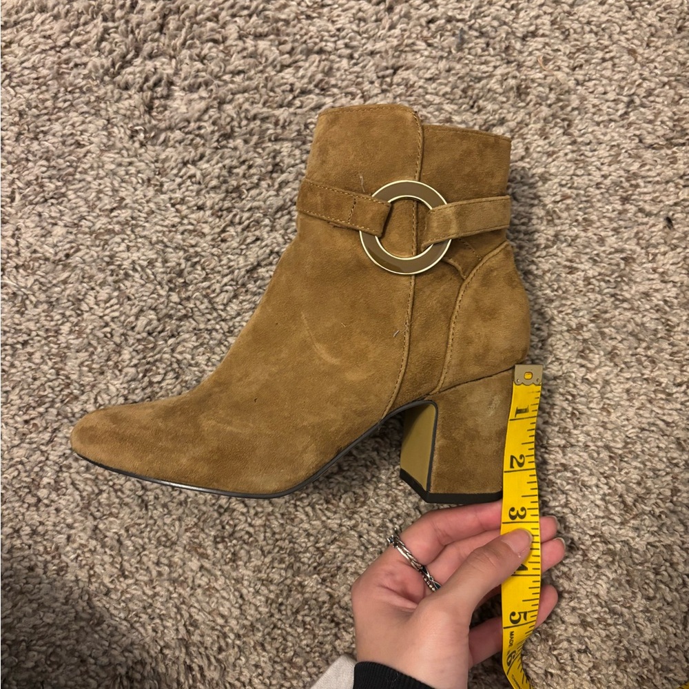 Bella vita Tan genuine leather and Suede Ankle Boots